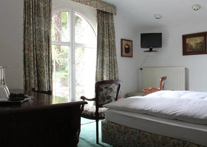 Elvezia Al Lago Hotel 3*