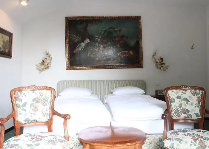 Elvezia Al Lago Otel Lugano